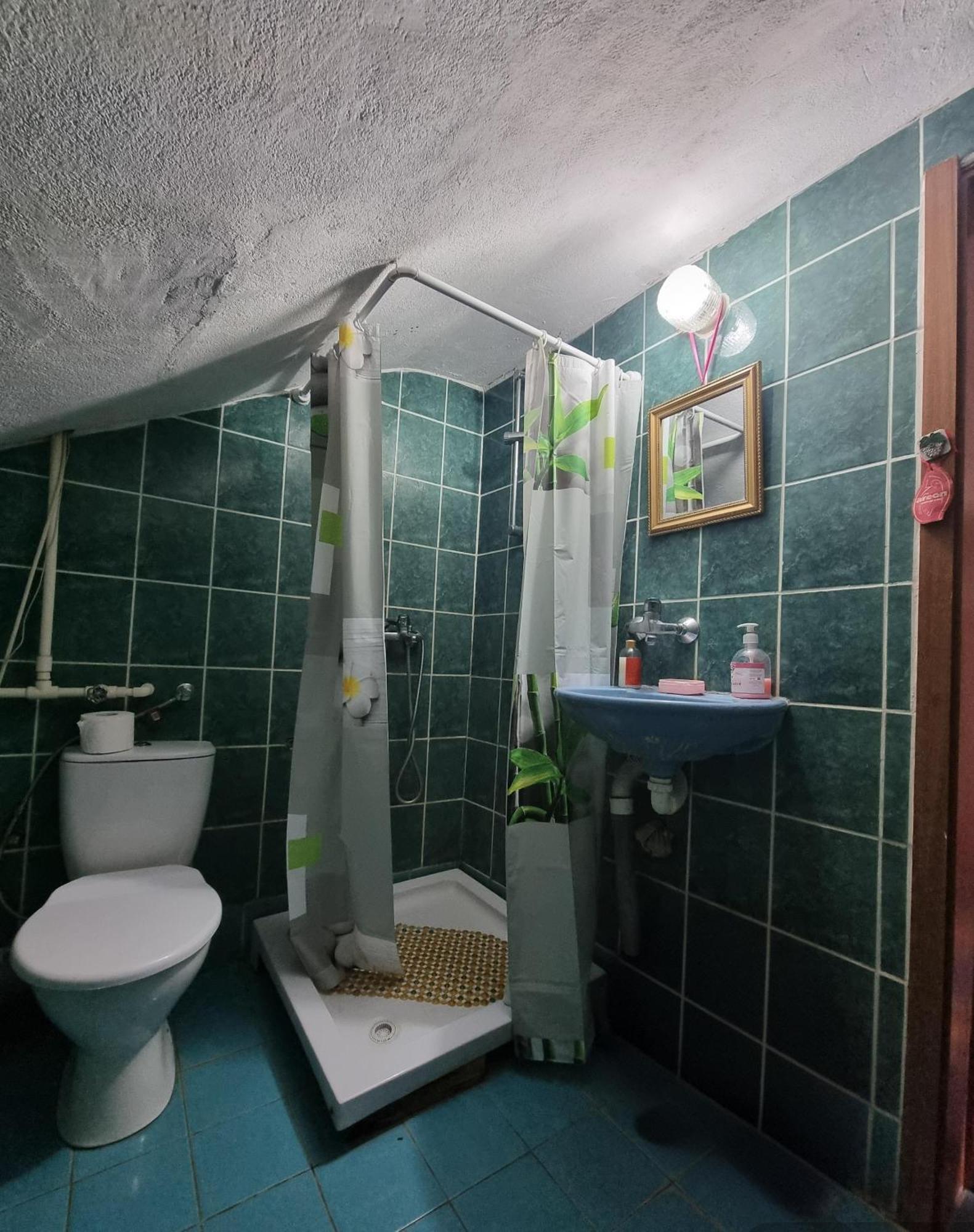 Guesthouse Sobi-Rooms Gradsko Extérieur photo